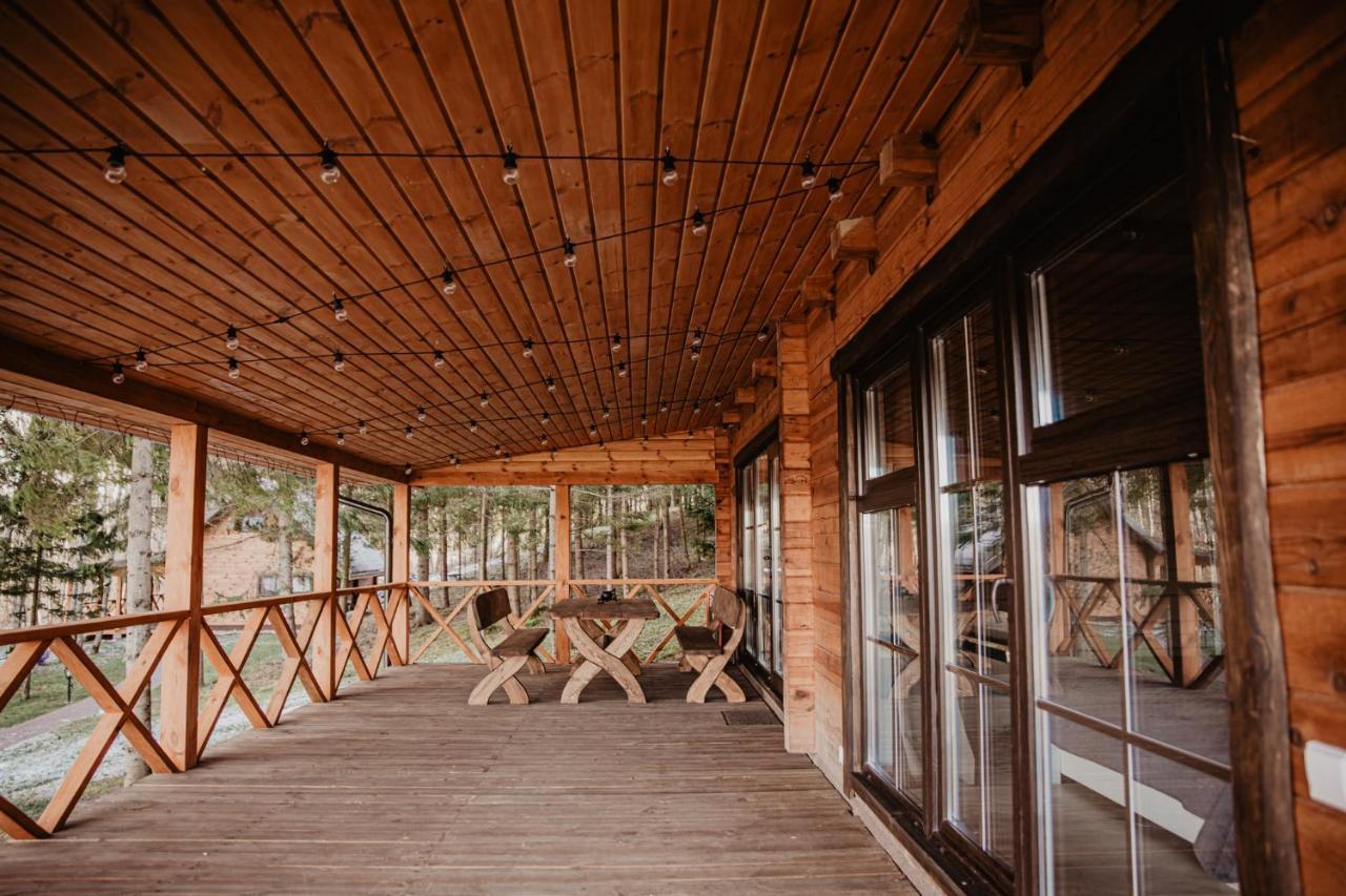 5 Stories Guest House Inkartai ภายนอก รูปภาพ