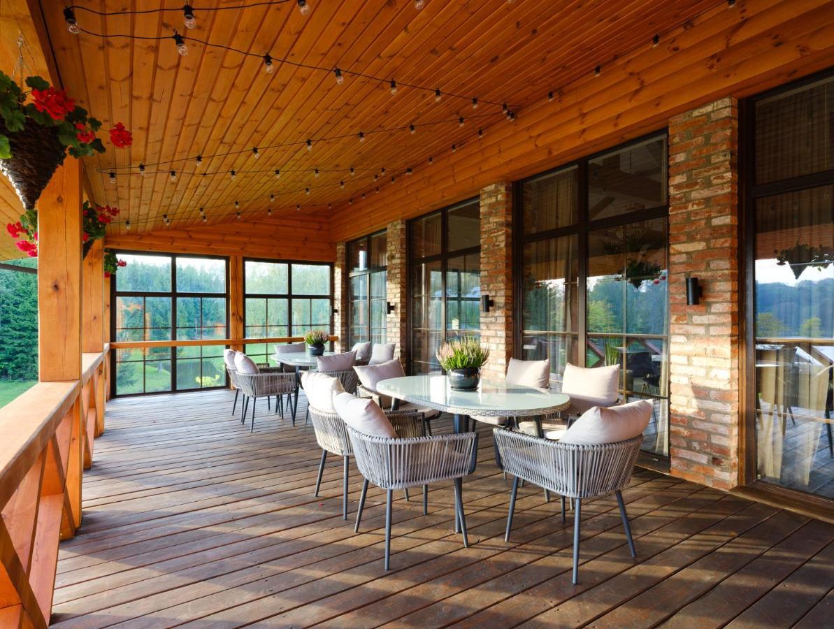 5 Stories Guest House Inkartai ภายนอก รูปภาพ